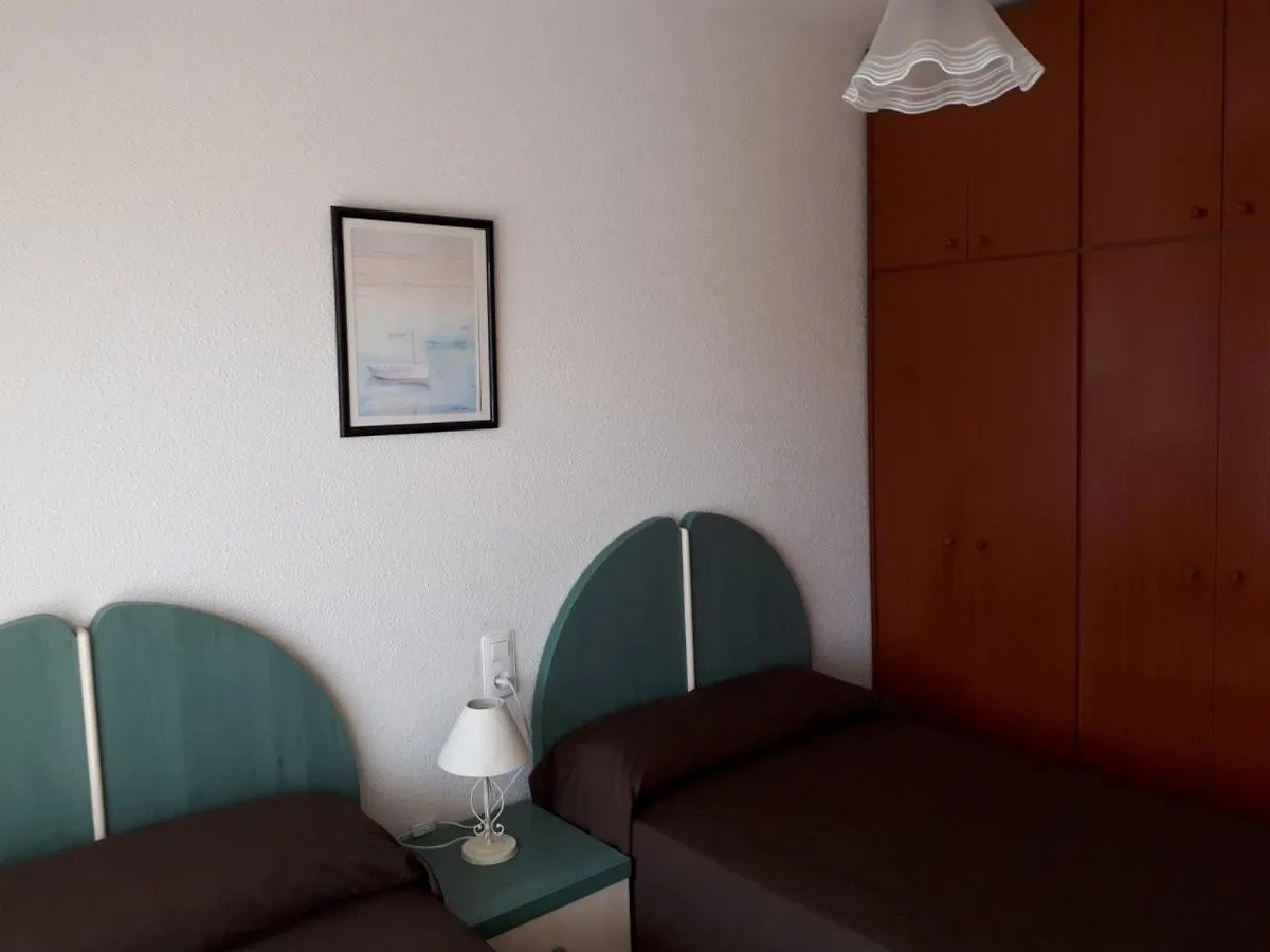 Apcostas - Living Park Apartment Salou 0*,  Spain